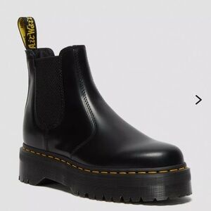 DOC MARTENS 2976 SMOOTH LEATHER PLATFORM CHELSEA BOOTS